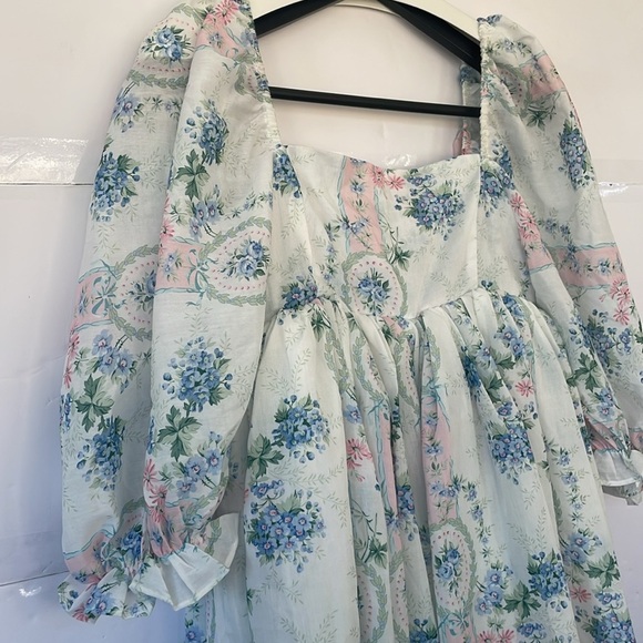 NWT Floral Print Puffy Sleeve Mini Dress, tag size Large (fits more like medium) - Picture 4 of 16